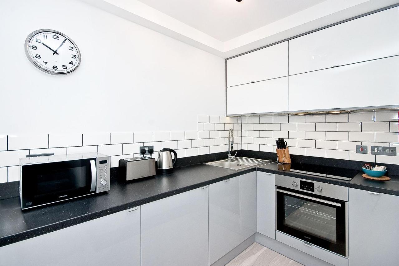 Heinze Flat 402 - One Bedroom Fourth Floor Flat By City Living Лондон Екстер'єр фото